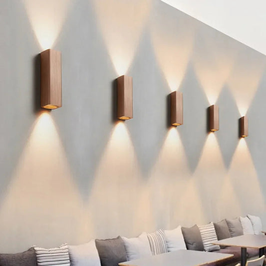 Nowoczesna Lampa Ścienna LED Kinkiet Do Sypialni i Korytarza – Eleganckie Oświetlenie z Aluminium i Akrylu, Ciepłe i Chłodne Światło 2