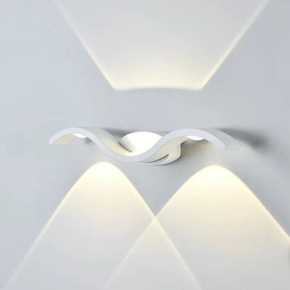 Nowoczesna Lampa Ścienna LED Luminova, Kinkiet Ścienny do Salonów i Sypialni, Energooszczędna, Ciepłe Światło 4