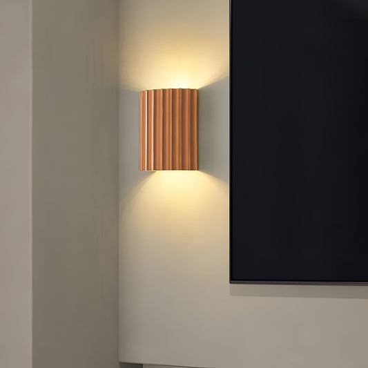 Nowoczesna Lampa Ścienna LED z Żywicy Artystycznej – Kinkiet Ścienny w Stylu Skandynawskim, Energooszczędna i Łatwa w Instalacji 1