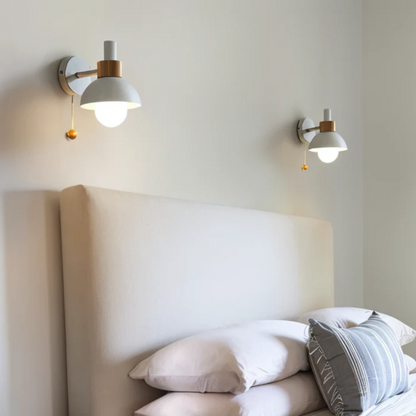 Nowoczesna lampa LED ścienna z drewnianym włącznikiem – Idealna do salonu, sypialni i przedpokoju 3