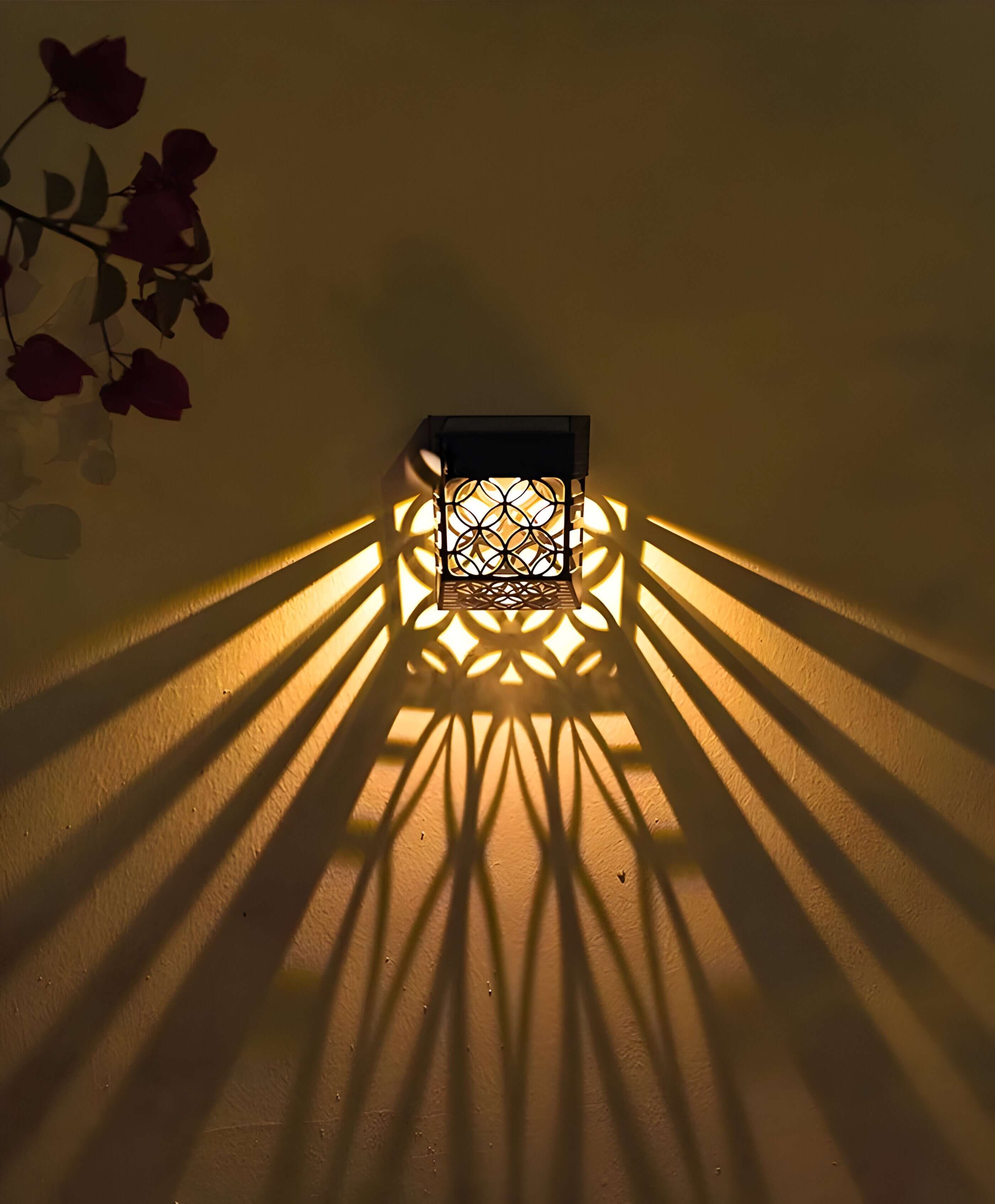 Nowoczesna lampa ogrodowa LED – 40 diod, słoneczne zasilanie, automatyczne włączanie, idealna do dekoracji ogrodu 3