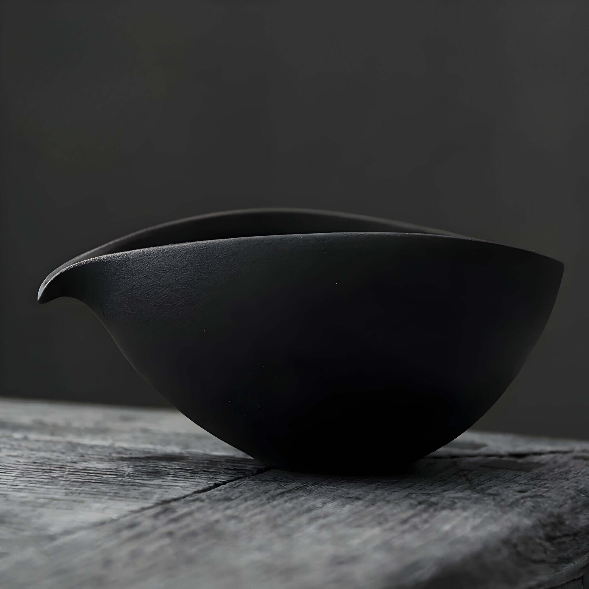 Ręcznie wykonana ceramiczna miska do matchy – Idealna do ceremonii herbacianych i precyzyjnego nalewania herbaty 4