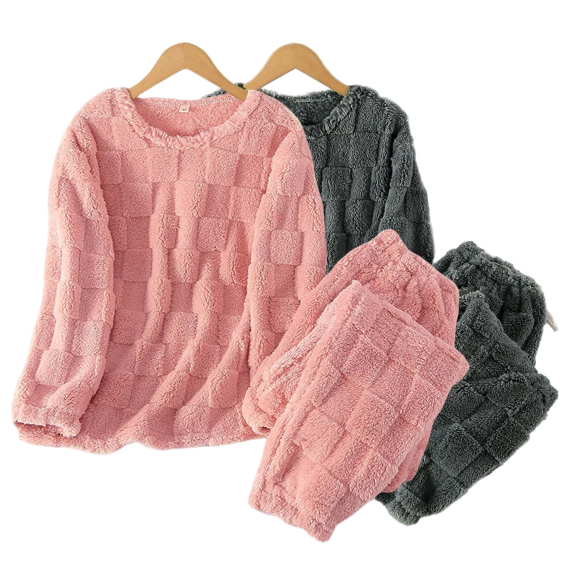 RelaX Damska Piżama Dwuczęściowa – Stylowy Krój w Kratkę na Zimowe Wieczory [piżama damska] 1