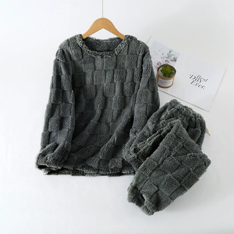 RelaX Damska Piżama Dwuczęściowa – Stylowy Krój w Kratkę na Zimowe Wieczory [piżama damska] 2