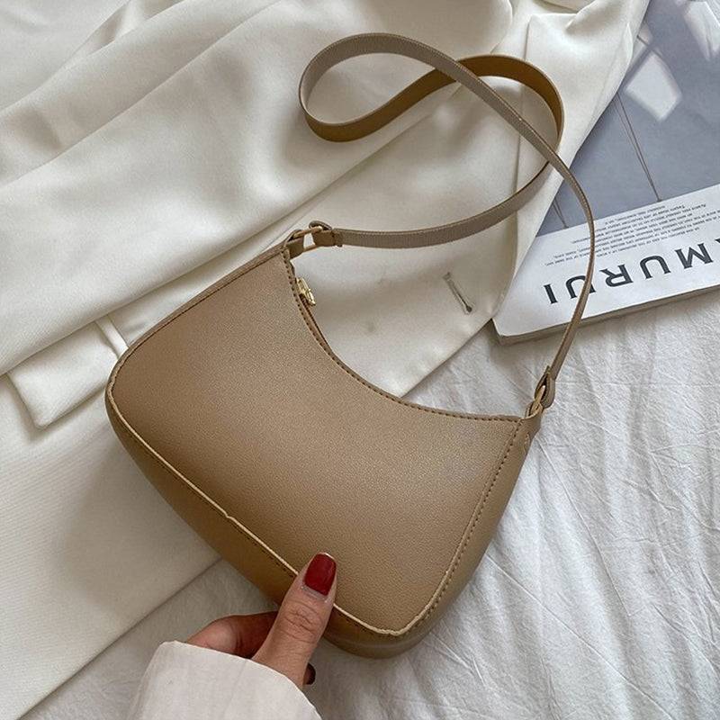 Torebka shopperka damska – zdjęcie stylistyczne