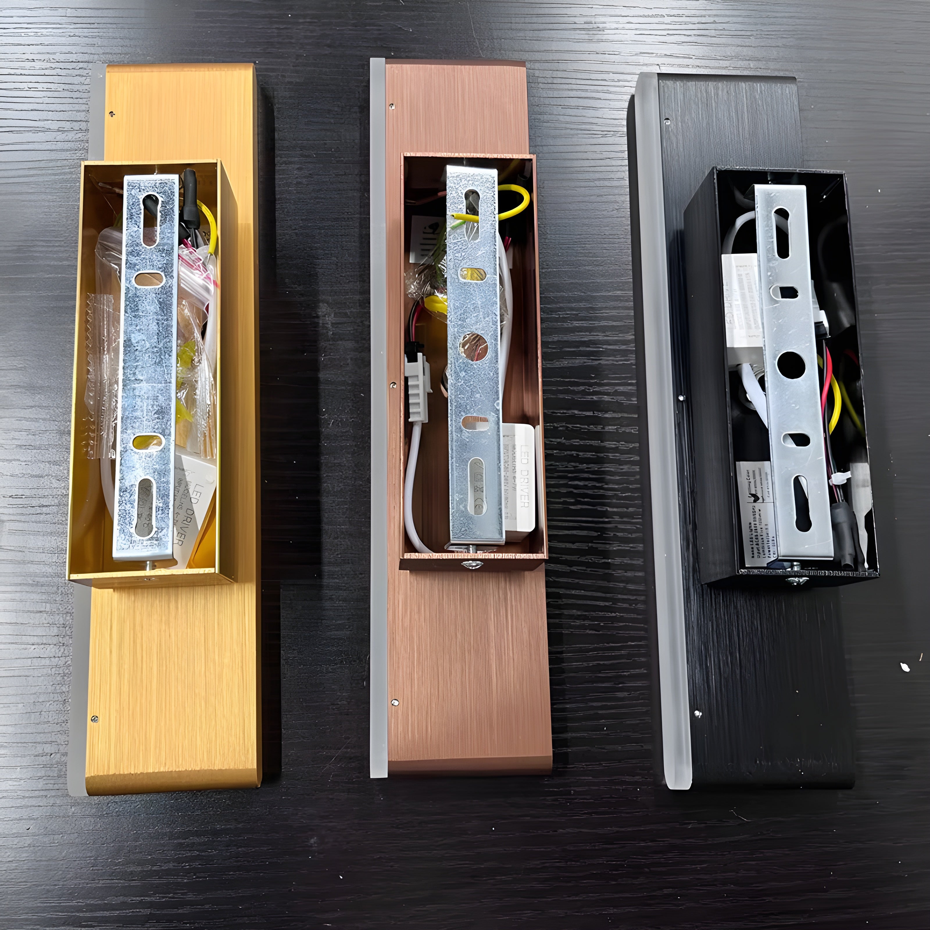 LumiFlex Kinkiet LED do Sypialni – Obrotowy Design i Elastyczność w Oświetleniu Kinkiety Ścienne