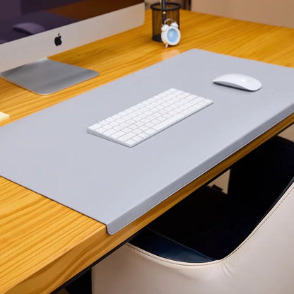 Podkładka na biurko z podpórką pod nadgarstek – ergonomiczne użytkowanie