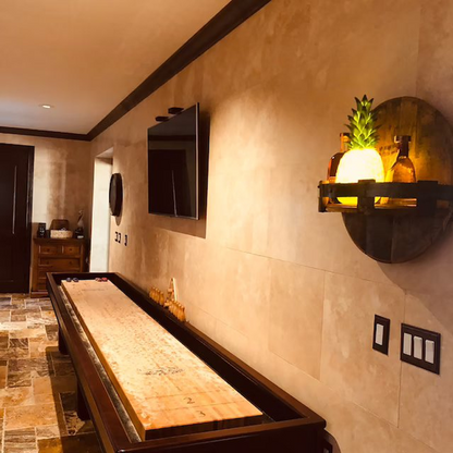 Wandmontowany Regał na Wino w Stylu Beczek – Rustykalny Akcent do Wnętrza, Unikalny Design z Recyklingowanych Materiałów, 30x30x16 cm 1