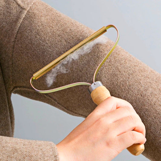 Zestaw 2 Przenośnych Usuwaczy Kłaczków – Skuteczne, Ekologiczne Narzędzie do Oczyszczania Ubrań i Mebli 0