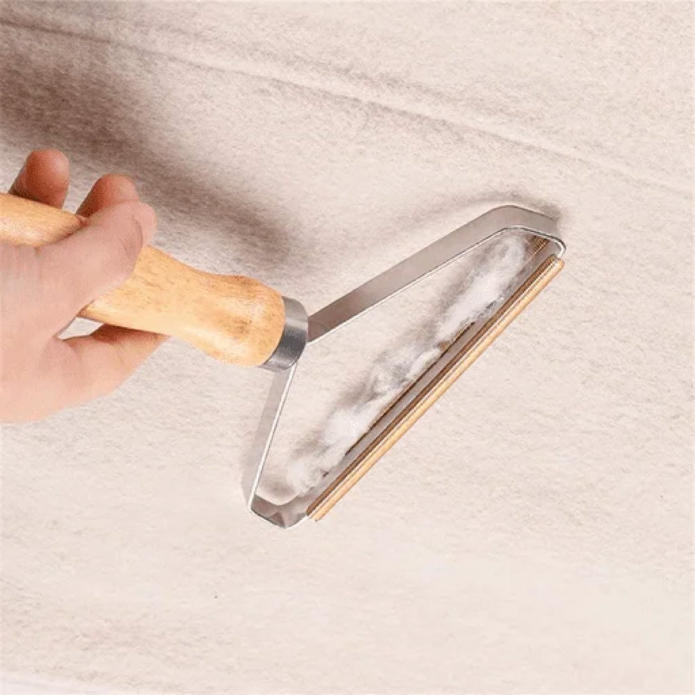 Zestaw 2 Przenośnych Usuwaczy Kłaczków – Skuteczne, Ekologiczne Narzędzie do Oczyszczania Ubrań i Mebli 4