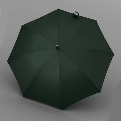 Elegancki parasol przeciwdeszczowy na deszczowy dzień