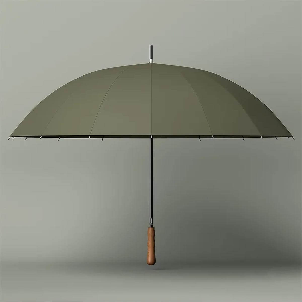 Parasol z drewnianą rączką zawieszony na wieszaku