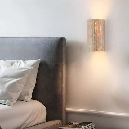 Lampa ścienna kamienna – zastosowanie w sypialni